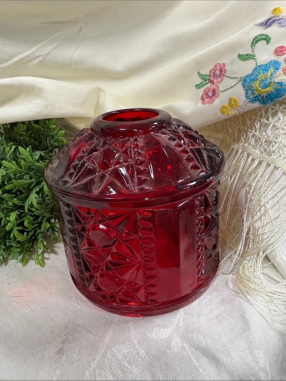 Vintage Indiana Glass Ruby Red Flash Stars & Bars Fairy Lamp Top only